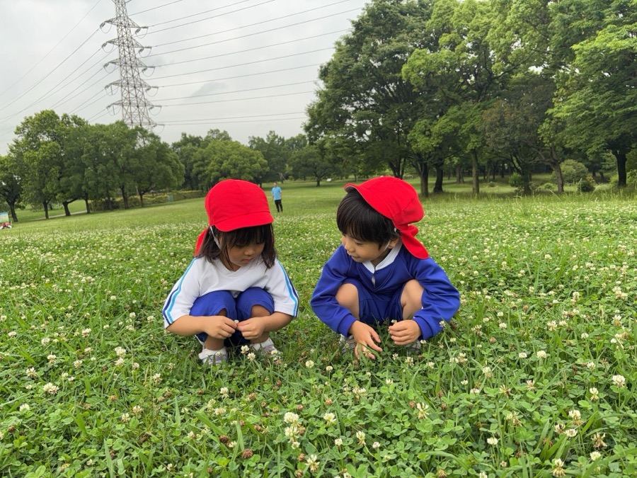 子どもに寄り添う保育者